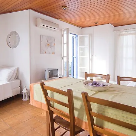 Hotel Ledra 3*